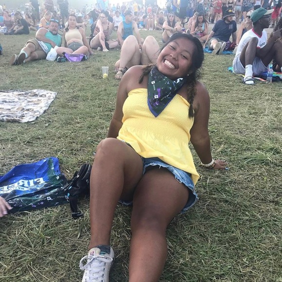 Meet your Posher, Bianca - Picture 1 of 1